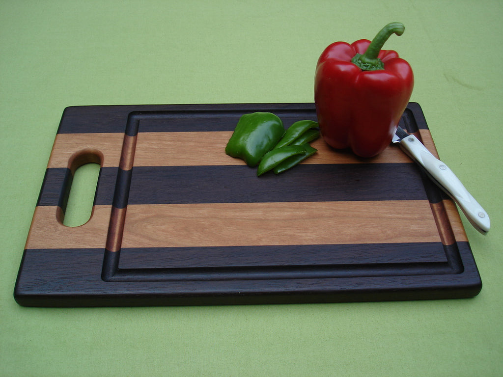 Farmhouse Collection Medium Cutting Board with Handle - Walnut & Cherry