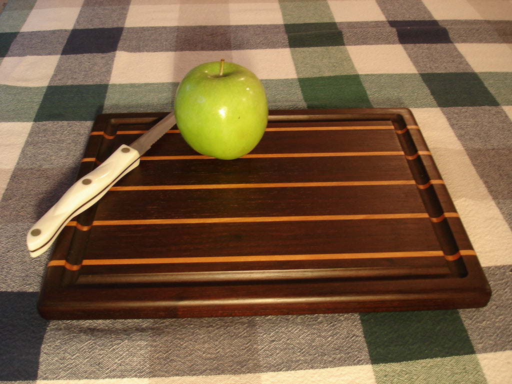 Pinstripe Series Medium Cutting Board - Walnut & Cherry